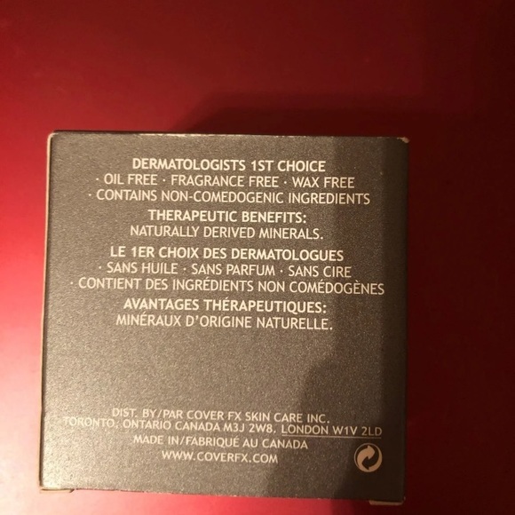 🔹 *NIB* COVER FX Perfect Setting Powder (Dark) - Picture 4 of 4